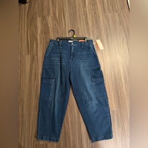 Sofia by Sofia Vergara Blue Barrel Jeans size 6-NWT